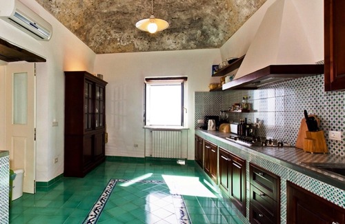 Amalfi Villa | Unforgettable Oceanfront Villas "Il Amalfi" in Amalfi