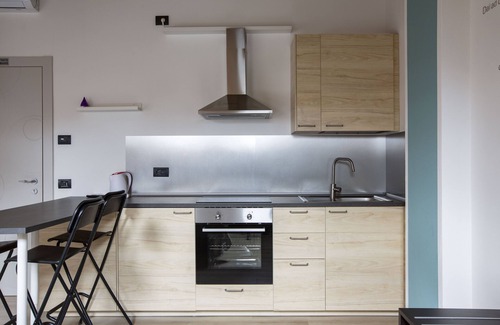 Albese con Cassano Bed & Breakfast | Guest Rated 10/10 at Il B&B di Piazza Motta with Breakfast