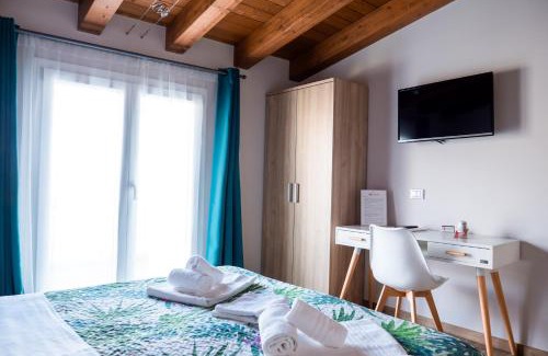 Fondi Bed & Breakfast | Experience Oceanfront Bliss at Il Beccaria Relais B&B