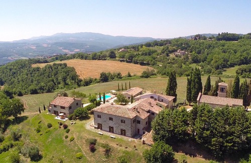Loreto House | Guest Rated 10/10: Il Belpoggio Su Todi with Private Pool