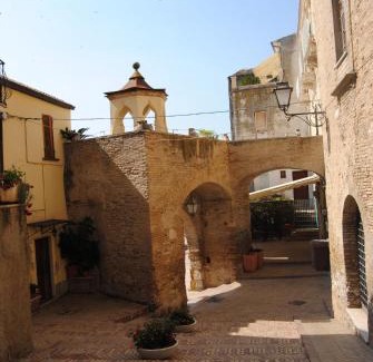 Vasto Bed & Breakfast | Exceptional Stay at Il Bersó di Porta Catena with Breakfast