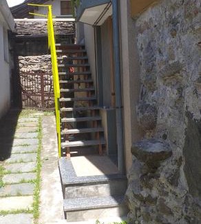 Locana House | Inviting Il Bilocale della Nonna: Pet & Child Friendly Stay