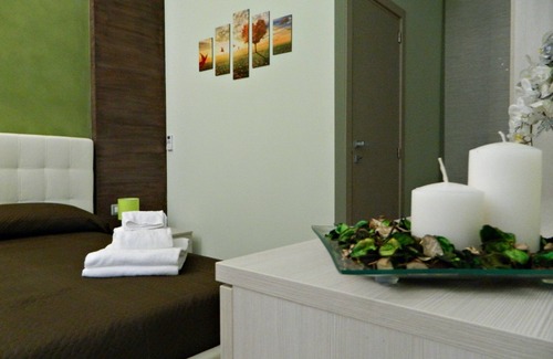 Gela House | Eco-Friendly Stay at Il Borghese Tourist House with Spa