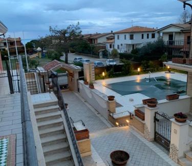 Cupra Marittima Apartment | Experience il borghetto Bennie en Liisa with Ocean Views