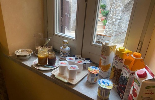 Rocca Massima Bed & Breakfast | Discover Il Borgo Antico: Rated 9.3 with Family-Friendly Perks
