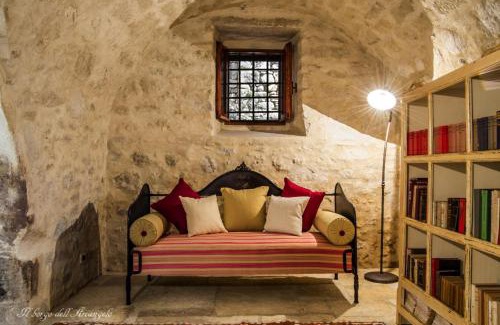 Tuili House | Discover Il Borgo dell'Arcangelo: Family-Friendly Stay