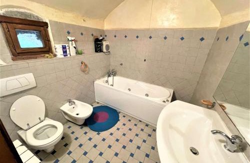 Fosdinovo House | Discover Il Borgo della Colomba: Pet-Friendly Retreat