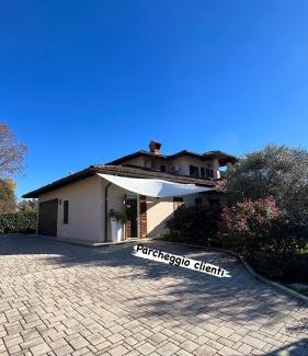 Castelletto Cervo Bed & Breakfast | Elegant Il Borgo: Pet-Friendly Retreat with Breakfast Included