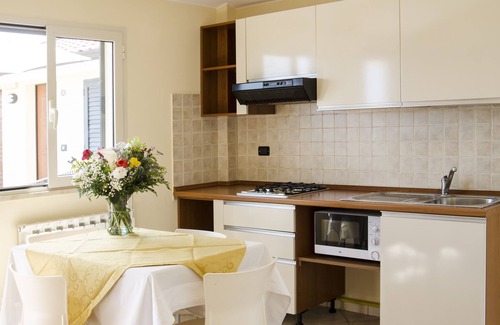 Tortoreto House | Pet-Friendly Il Borgo Residence with Pool & Ocean View