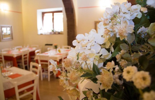 Acquapendente House | Discover IL Borgo: Pet-Friendly Stay with Breakfast Included