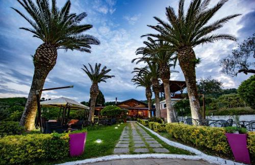 Maierato House | Explore Il Borgo sul Lago: Pet-Friendly Lakefront Retreat