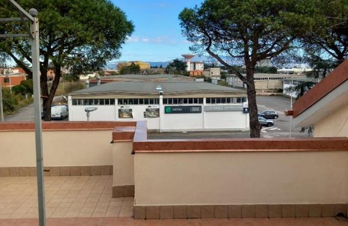 Pomezia Apartment | Discover Il Brindisi di C & C Castelli Romani with Breakfast