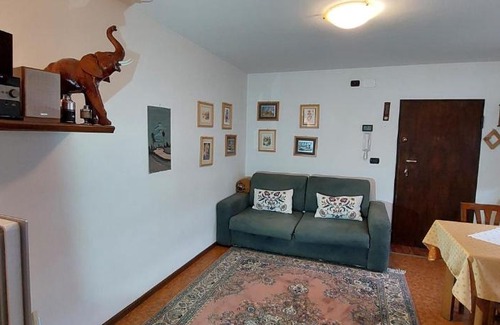 Calalzo di Cadore Apartment | Inviting il Caminetto: Pet-Friendly & Family-Ready Retreat