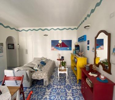 Chiaia Apartment | Experience Il Canto della Sirena: 4-Star Pet-Friendly Stay