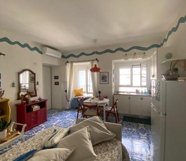 Chiaia Apartment | Experience Il Canto della Sirena: 4-Star Pet-Friendly Stay