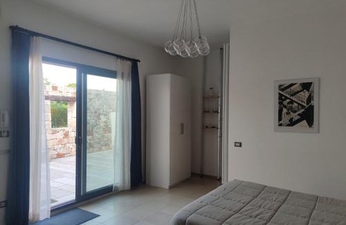 Polignano a Mare House | Discover Il Carrubo: Oceanfront Escape with Pool & Views