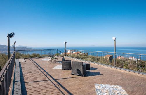 Monte Chiaro House | Il Casale Del Sole Montechiaro