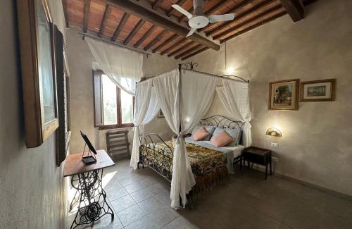 San Giuliano Terme House | Relax at Il Casale Toscano Near Pisa with Free Parking