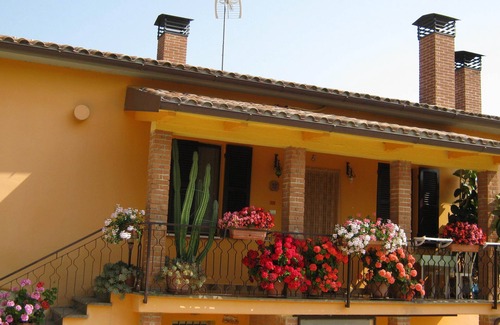 Acquasparta House | Il Casaletto: Serene Retreat in Umbrian Countryside