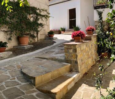 Castelcivita House | Family-Friendly Stay at Il Casolare degli Alburni - Rated 9/10