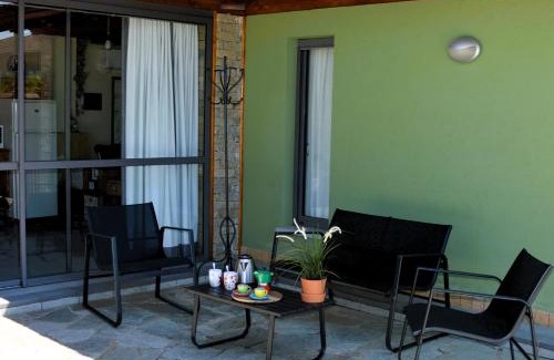 Farigliano Bed & Breakfast | Experience Il Casotto Nelle Langhe: 4-Star Bliss with Pool