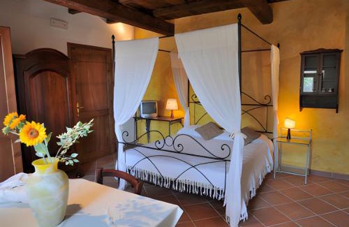 Sellano House | Experience Il Castello del Sole: Family-Friendly Retreat