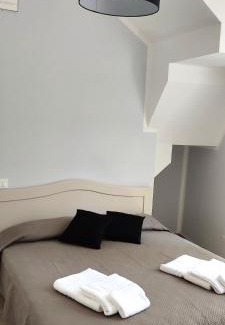 Casali di Serravalle House | Discover Il Corso: Family-Friendly Retreat with Top Reviews