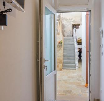 Morciano di Leuca Bed & Breakfast | Pet-Friendly Il Cortile dei Nonni with Ocean Views