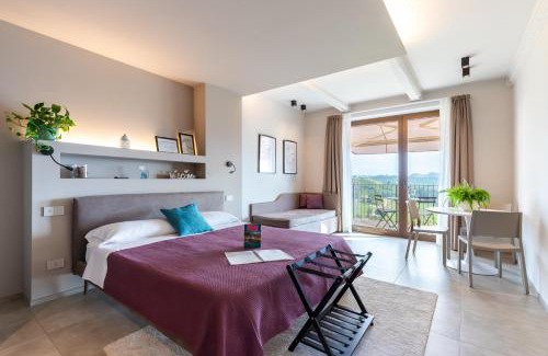 Diano d'Alba House | Pet-Friendly Il Cortile Suites with Ocean Views & Dining