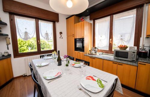 Pieve Vecchia Apartment | Family-Friendly Retreat at Il Cortiletto - Appartamento Anna