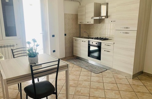 Somma Lombardo Apartment | Discover Il Cortiletto: Child-Friendly Retreat with 9.1/10 Rating