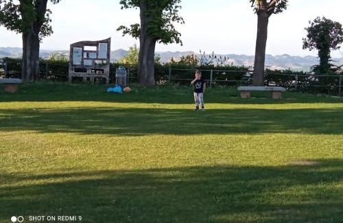 Verduno Apartment | Pet-Friendly Escape at IL CORTILETTO with 9.4/10 Rating