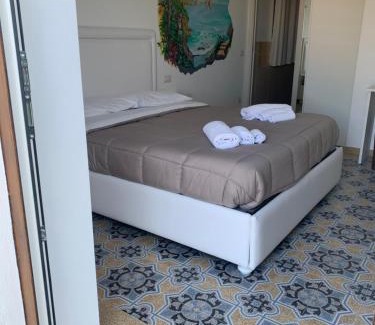 Bomerano House | Relax at Il covo degli Dei: Family-Friendly with Hot Tub
