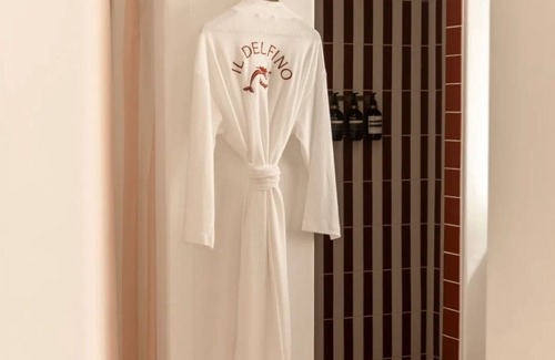 Yamba Hotel | Il Delfino Seaside Inn