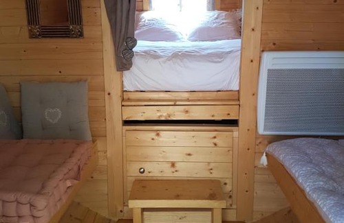 Monclar-de-Quercy Other | Elegant Stay at il Fût une Nuit with Hot Tub & Breakfast