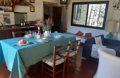 Londa House | Enchanting Il Fienile del Poggiolo: Family Cottage Near Florence