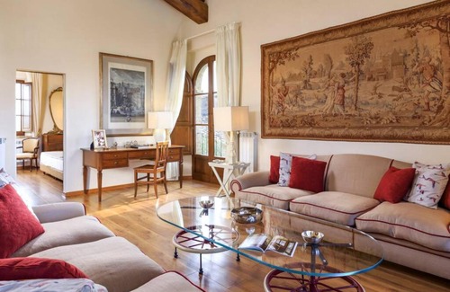 Buonconvento Villa | Discover Il Fienile di Montesoli: Pet-Friendly Retreat