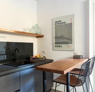 Chiaia Apartment | Exceptional Il Fiore di Chiaia: Child-Friendly Retreat