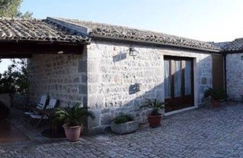 Modica House | Pet-Friendly Retreat at Il Flauto Magico in Modica