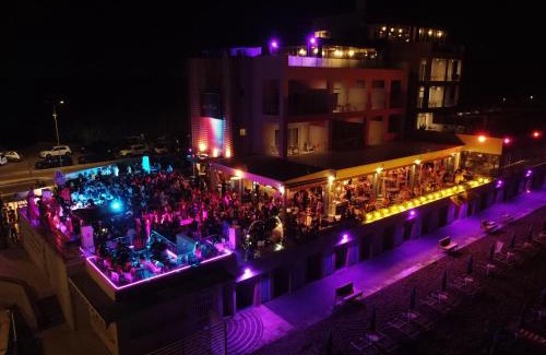 Lido di Capo Portiere Hotel | Discover Il Fogliano Hotel with Oceanfront Relaxation