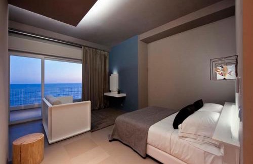 Lido di Capo Portiere Hotel | Discover Il Fogliano Hotel with Oceanfront Relaxation