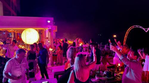 Lido di Capo Portiere Hotel | Discover Il Fogliano Hotel with Oceanfront Relaxation