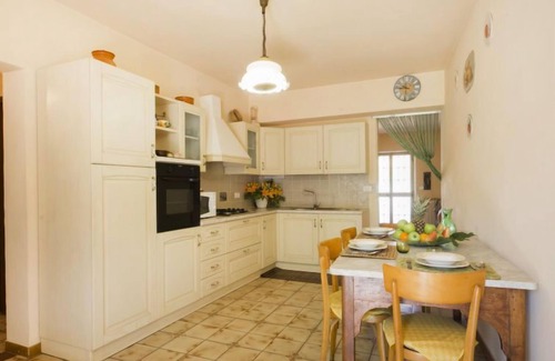 Codiponte House | Pet-Friendly Il Frantoio with Spa & Family Amenities