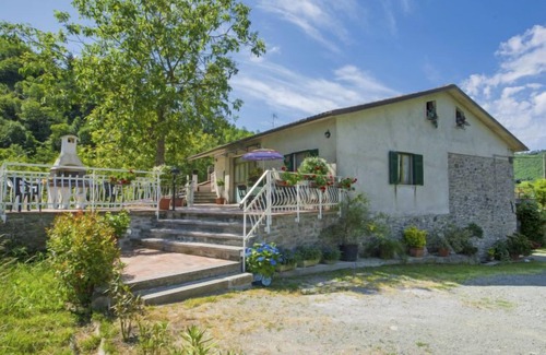 Codiponte House | Pet-Friendly Il Frantoio with Spa & Family Amenities