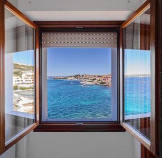 La Maddalena Hotel | Oceanfront Retreat at Il Gabbiano with Breakfast Included
