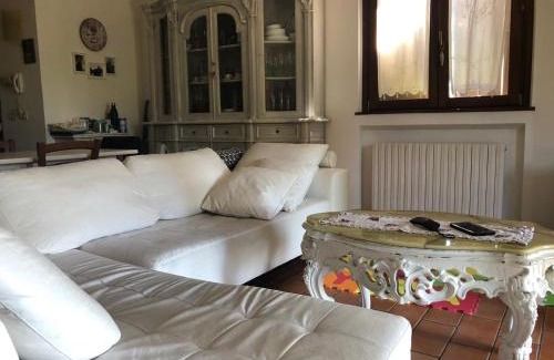 Gli Angeli Apartment | Family-Friendly Stay at Il Gelso Nero II with Pet Perks