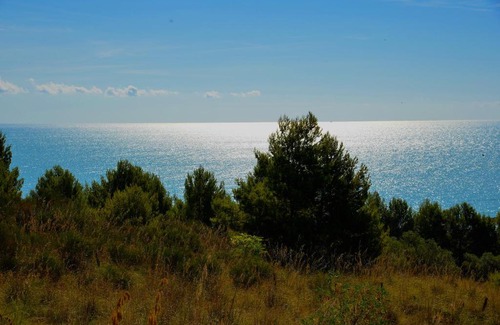 Altidona Apartment | Pet-Friendly Il Gelsomino with Ocean Views & Perfect Rating