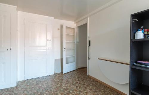 Carouge Apartment | Cozy Il Giardino: Pet-Friendly Haven with Breakfast Included