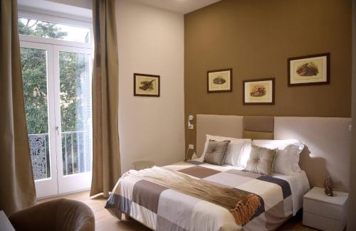 Nola Bed & Breakfast | Enchanting Il Giardino Delle Ninfee: Family-Friendly Retreat