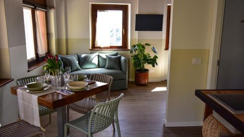 Bergamo Apartment | Discover Il Giardino di Berbech Città Alta – Pet Friendly Retreat